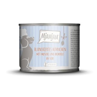 Mjamjam Hunde Nassfutter blanchiertes Hühnchen mit Muschel und Brokkoli an Soße